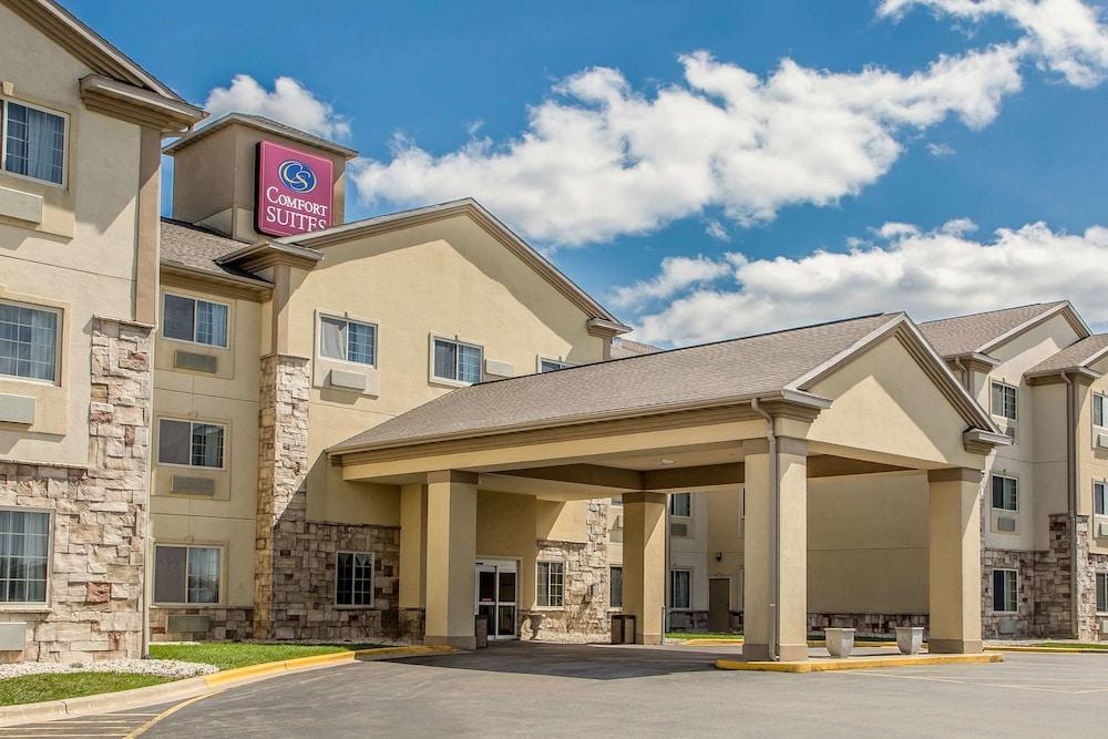 Comfort - Geneva Area Hotel Delavan