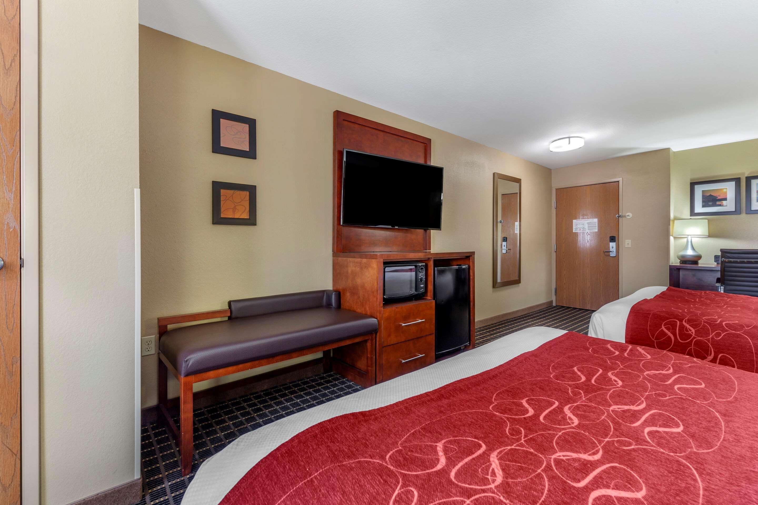 Comfort - Geneva Area 3*