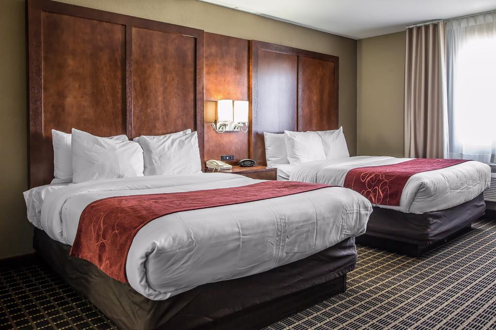 Comfort - Geneva Area Hotel Delavan