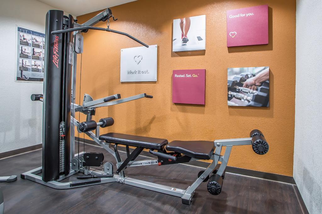 Comfort - Geneva Area Hotel Delavan